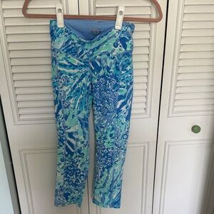 NWT LILLY PULITZER Blue & Aqua Printed Yoga Pants